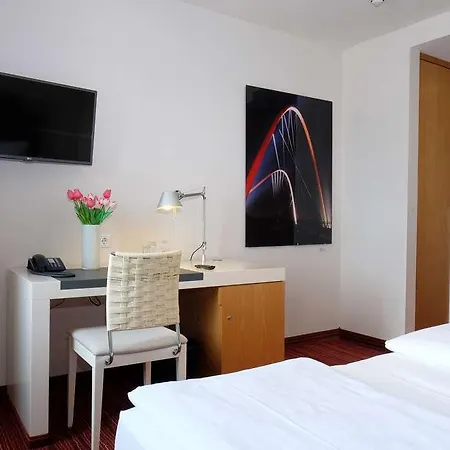 An Der Gruga Отель 3*