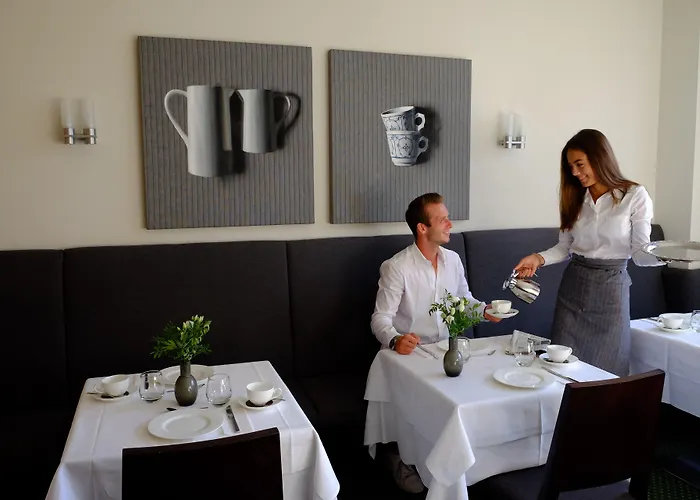 Hotel An Der Gruga 3*